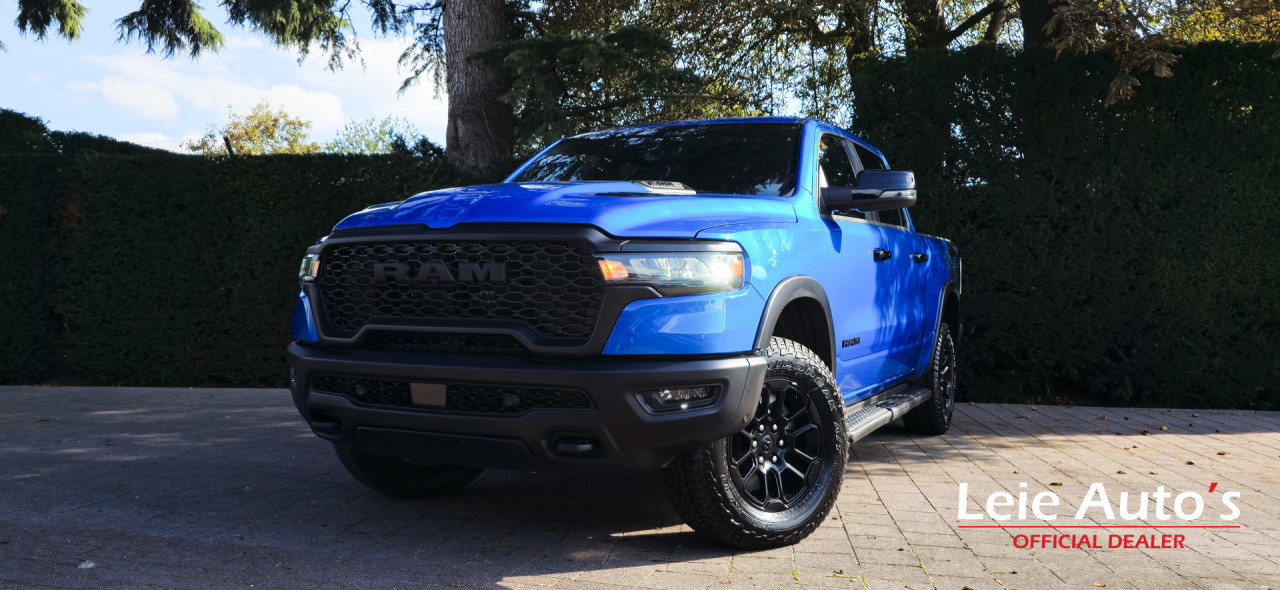 RAM 1500 Crew Cab 4x4 Rebel Editions